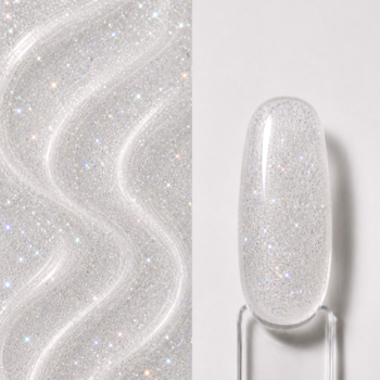 Top Coat cu sclipici Magnetic Halo N9 aplicat pe o mostră ovală pentru unghii, cu bază transparentă și reflexii magnetice multicolore